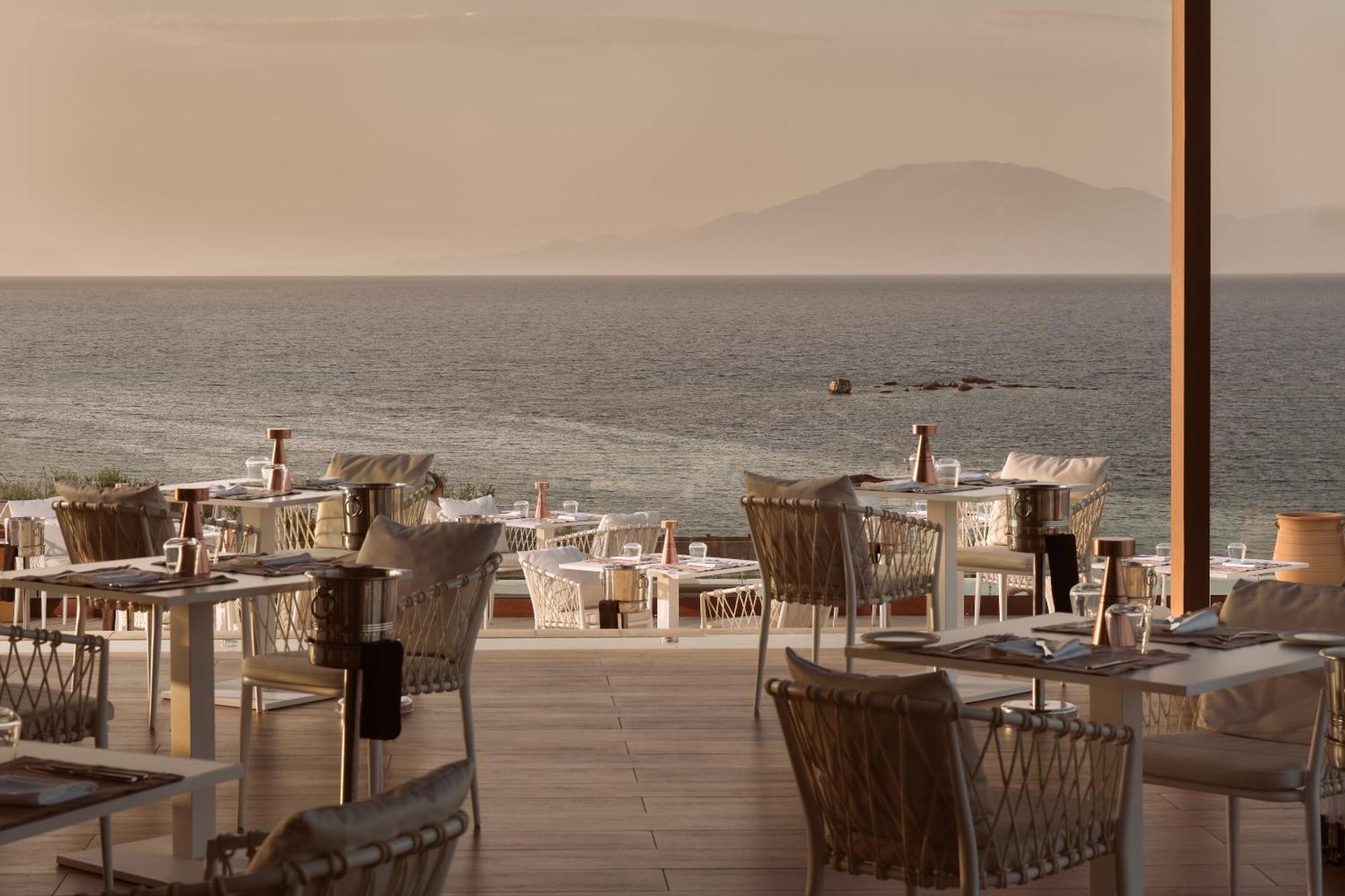 Lesante Cape Resort & Villas - The Leading Hotels Of The World Akrotiri  Exterior photo