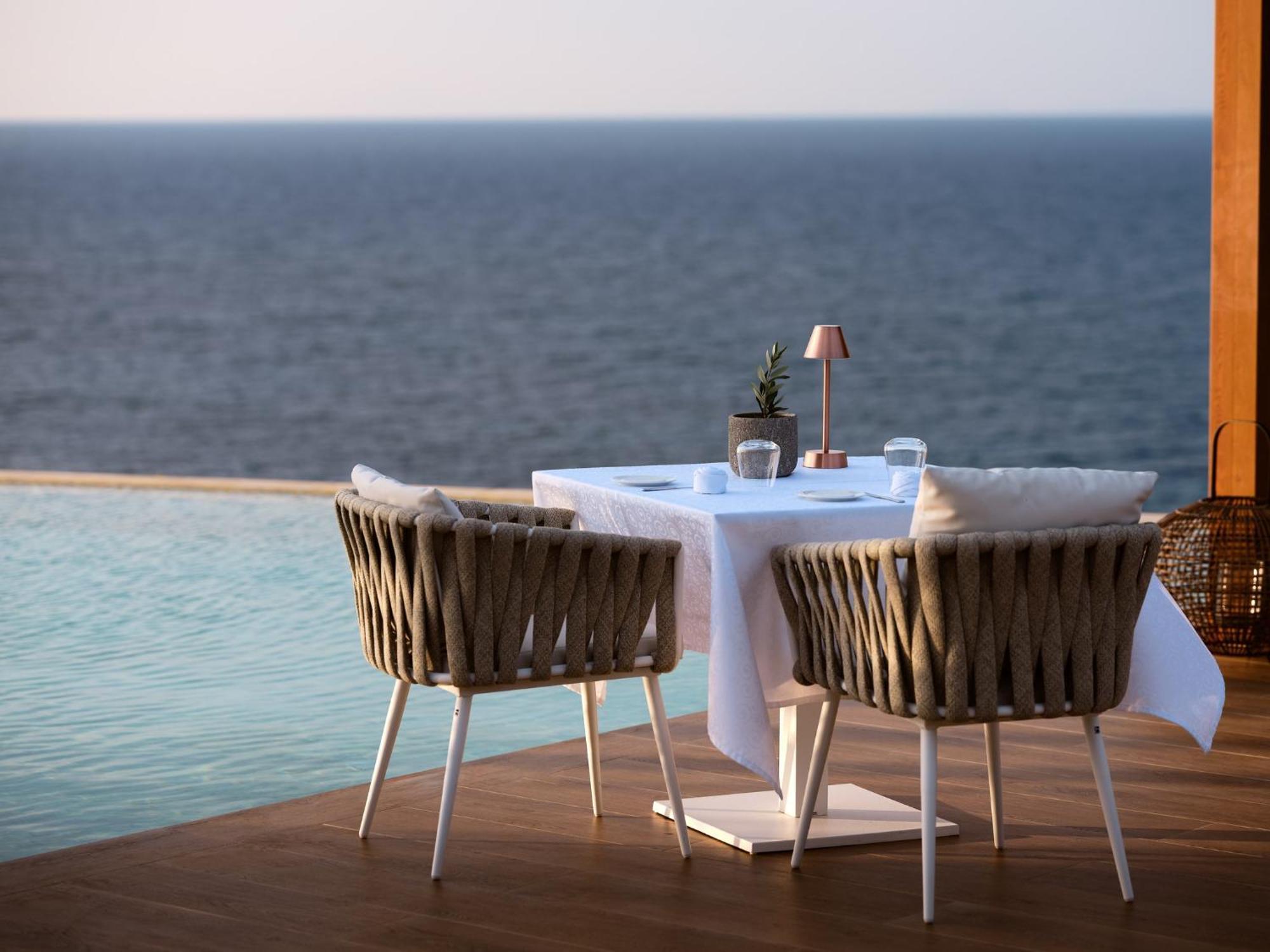 Lesante Cape Resort & Villas - The Leading Hotels Of The World Akrotiri  Exterior photo